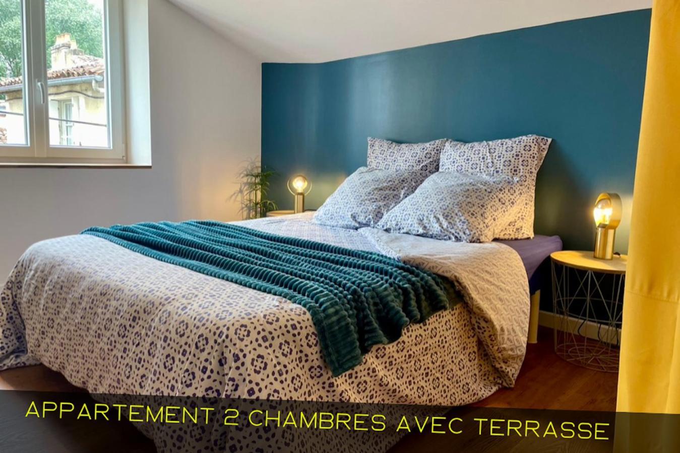Les Appartements Du Pont Joubert Пуатьє Екстер'єр фото