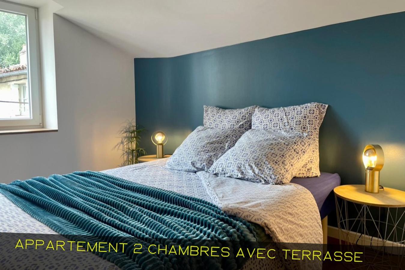 Les Appartements Du Pont Joubert Пуатьє Екстер'єр фото